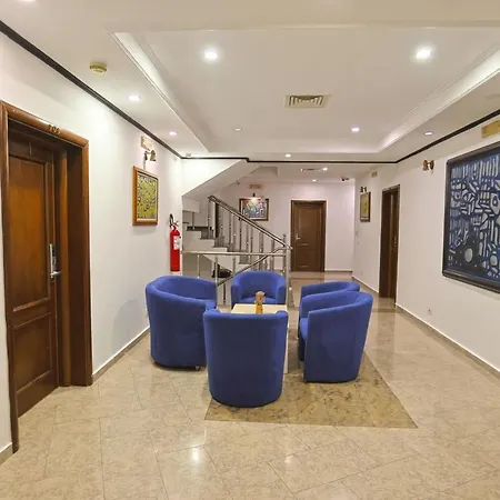 Eurofly Kastrati Empire Golem (Tirana)